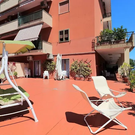 La Terrazza Parco Lauro Апартаменты