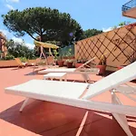 아파트 La Terrazza Parco Lauro 소렌토
